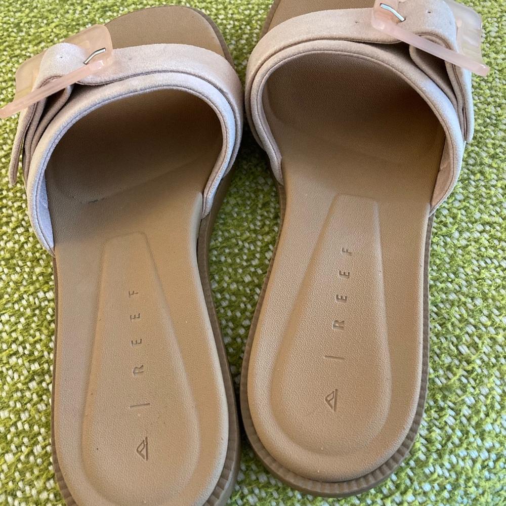 Reef Light Pink Suade Sandals 🌸 - Picture 4 of 7